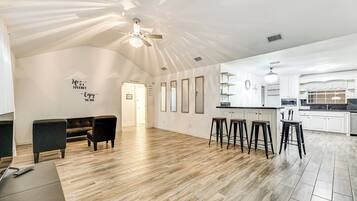 Rumah (3 Bedrooms) | Interior