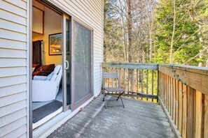 Apartment (3 Bedrooms) | Interior - Walk to Mt Snow: Cozy West Dover Condo (West Dover)