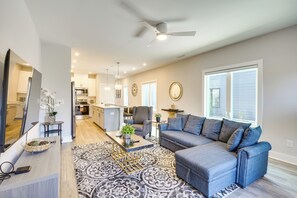 Apartment (3 Bedrooms) | Interior - 2 Mi to Duke University: Townhome in Durham! (Durham)