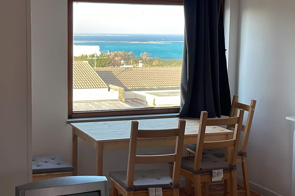 Appartement Ăconomique, balcon, vue mer | Coin sĂ©jour