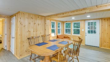 Rumah (2 Bedrooms) | Interior