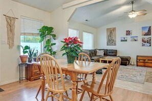 House (3 Bedrooms) | Interior - 11 Mi to Sand Hollow State Park: Home w/ Fire Pits (Hurricane)