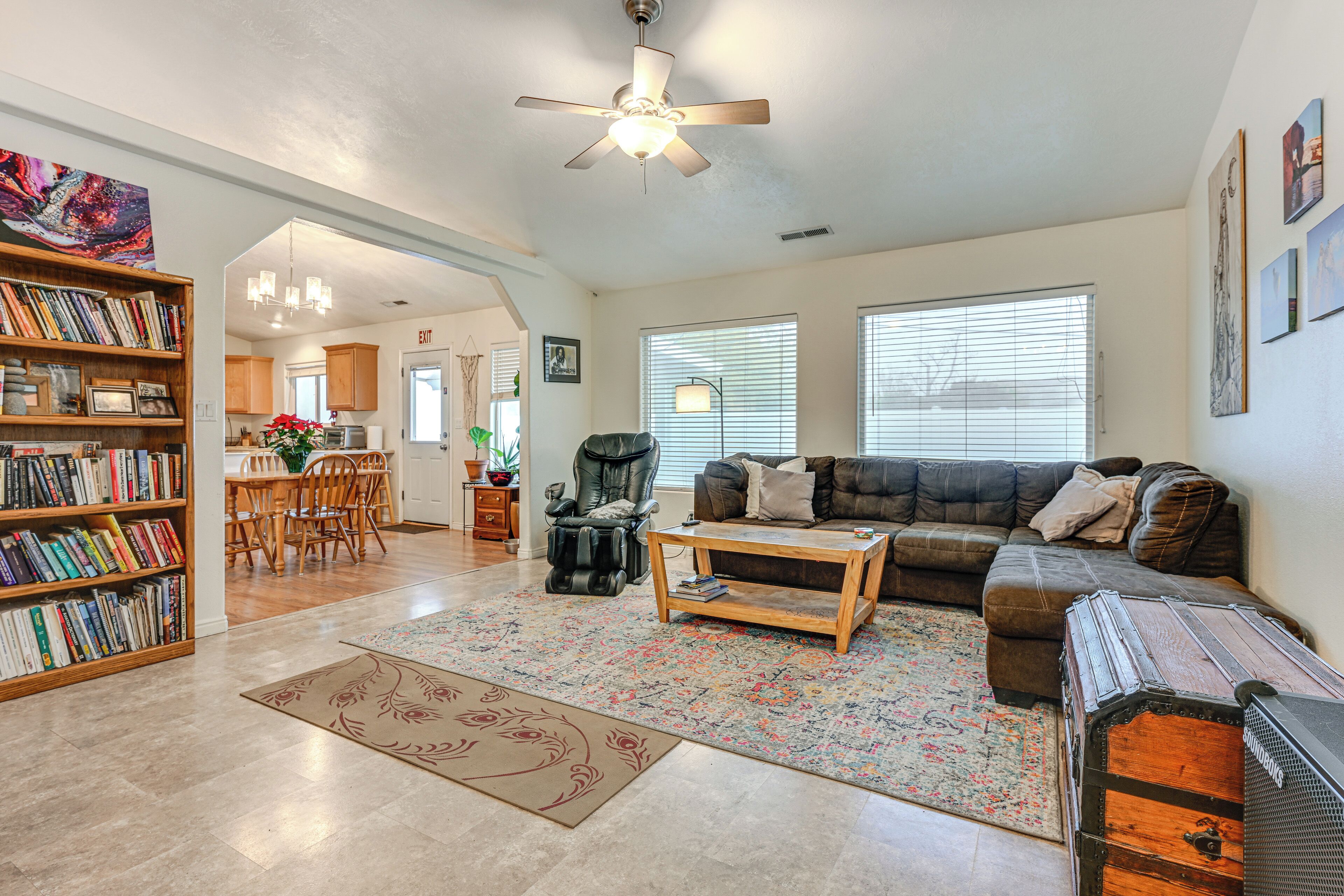 House (3 Bedrooms) | Interior