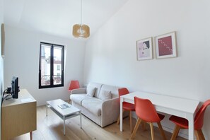 Apartment | Living area