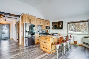 Rumah (2 Bedrooms) | Interior