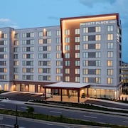 Hyatt Place Montreal Airport