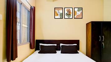 Deluxe Room | Free WiFi, bed sheets