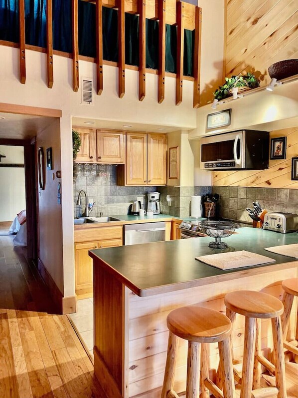 冰箱、炉灶、洗碗机