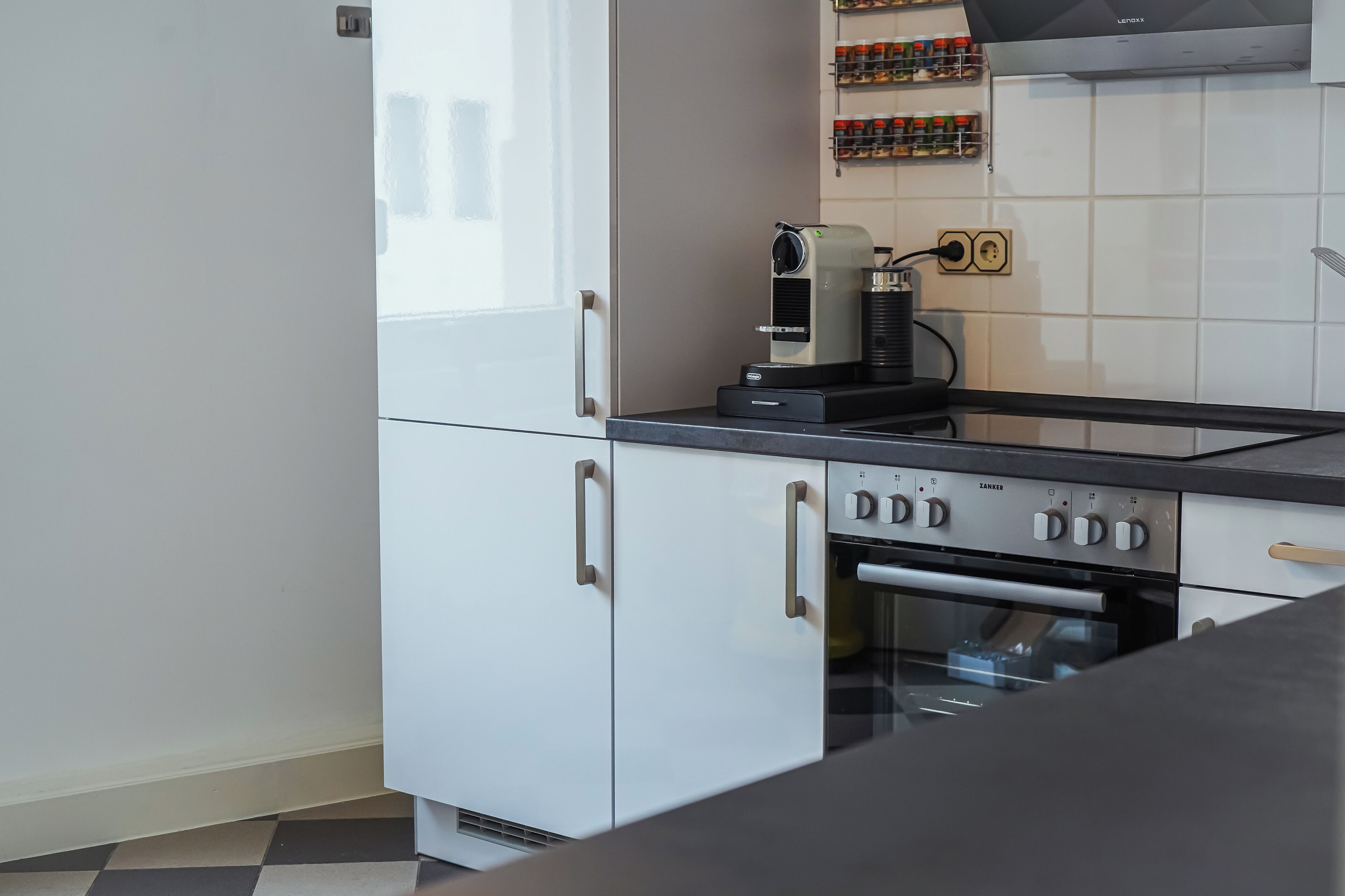 Luxury Condo, 3 Bedrooms | Private kitchen | Full-sized fridge, microwave, oven, stovetop