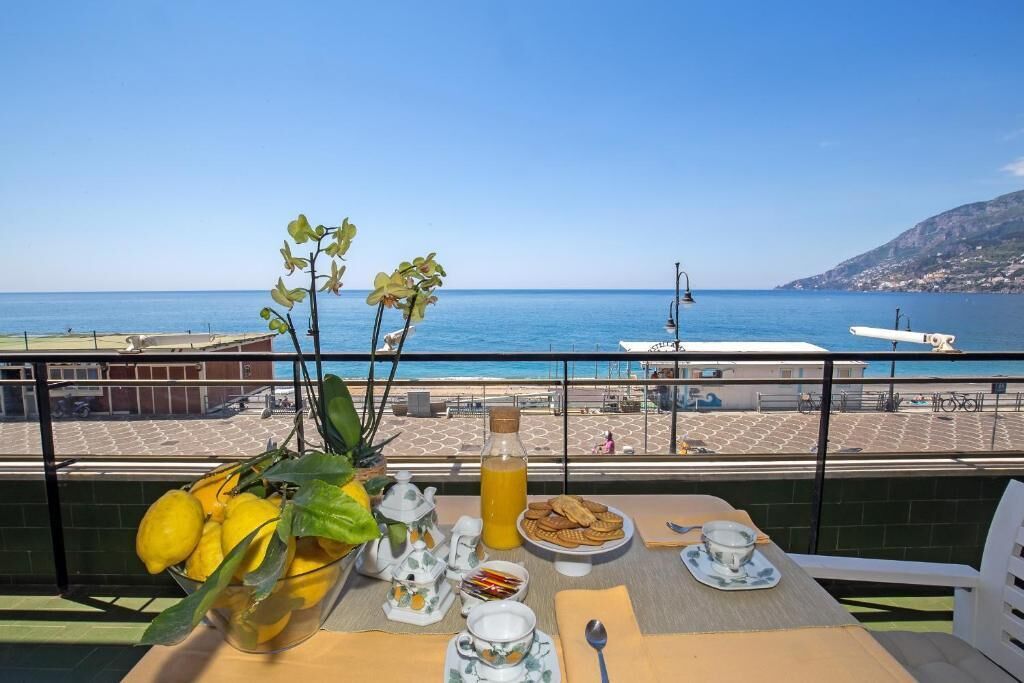 Appartamento Deluxe, 1 camera da letto, balcone, vista mare | Terrazza/patio
