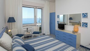 Deluxe Apartment, 1 Bedroom, Balcony, Sea View | Premium bedding, laptop workspace, cribs (surcharge), WiFi (free)