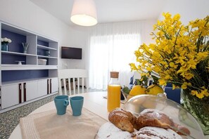 Family Apartment, 3 Bedrooms, Balcony, Sea View | Living area - Angelina Apartments Amalfi Coast  (Maiori)