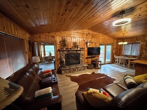 スマートテレビ、暖炉