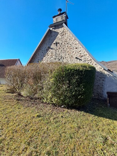 Bienvenue au gîte du  lavoir à proximité des lacs , rivières et montagnes
