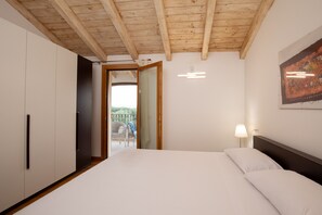 2 quartos, ferros/tábuas de passar roupa, Wi-Fi de cortesia