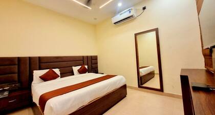 Atlas Inn B N B Mahipalpur Near to IGI Airport