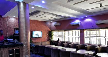 Hi-Test Travel Lodge