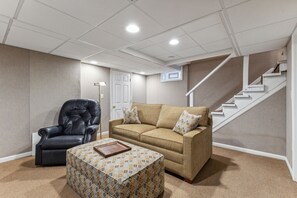 Maison, 3 chambres | Coin séjour