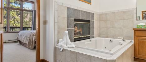 House, 6 Bedrooms | 6 bedrooms, free WiFi