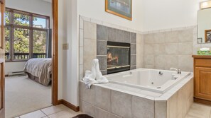 House, 6 Bedrooms | 6 bedrooms, free WiFi - Cascade Mountain Home By Estes Park Homes 6 Bedroom Home (Estes Park)