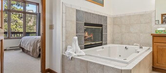 Cascade Mountain Home By Estes Park Homes 6 Bedroom Home