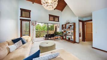 Condo, 2 phòng ngủ | Khu phòng khách