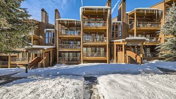 Condo, 3 Bedrooms | Exterior