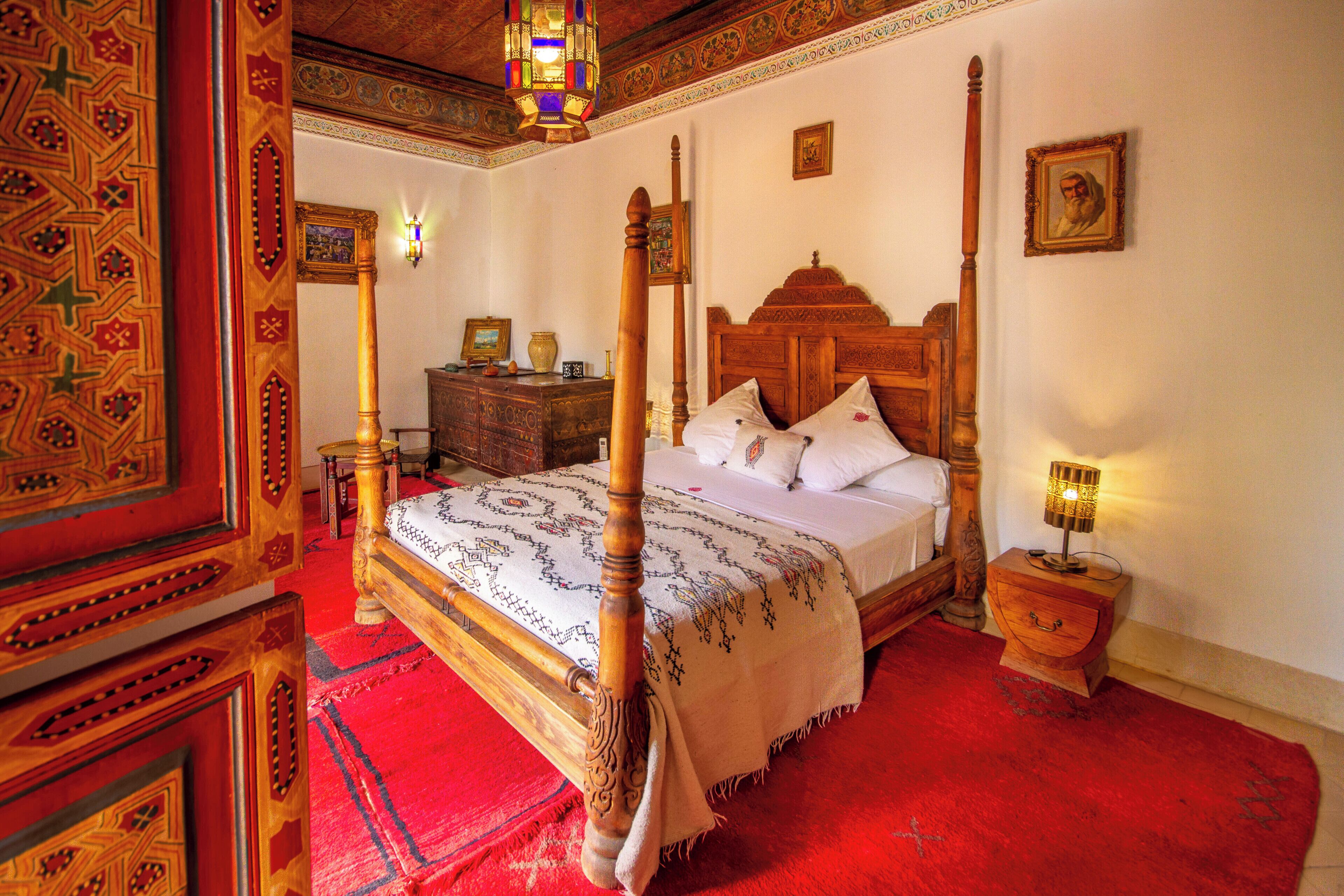 Suite CAID | Free WiFi