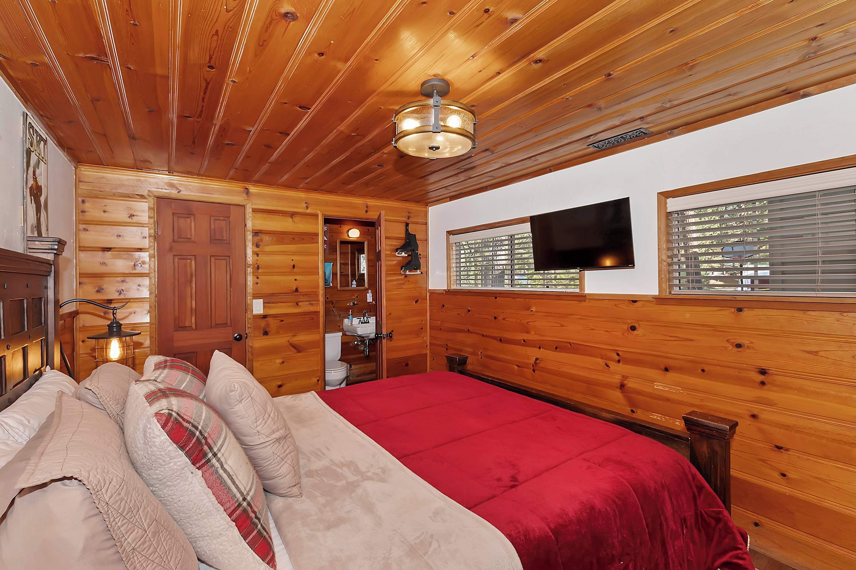 3 Schlafzimmer, Schreibtisch, Reisekinderbett, WLAN