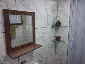 Handtücher, Toilettenpapier