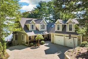 Exterior - Lake Winnipesaukee Waterfront Rental in Gilford NH Private Dock Sleeps 12 (Gilford)