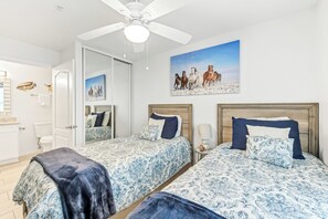 2 bedrooms, iron/ironing board, free WiFi, bed sheets