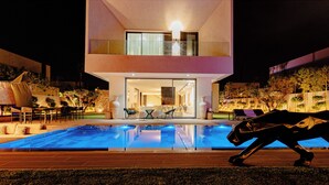 Pool - Marrakech Oasis Retreat - 5-bedroom Villa With Private Pool (Marrakech)