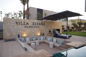 Terrace/patio - Marrakech Oasis Retreat - 5-bedroom Villa With Private Pool (Marrakech)