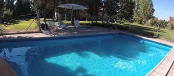 Holiday Home 'La Casa De Arroyo' with Private Pool and Private Terrace