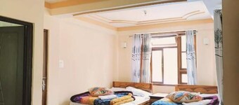 Cozy 1-bedroom apartment in delightful Darap with WiFi