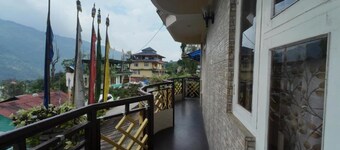 Cozy 1-bedroom apartment in delightful Darap with WiFi