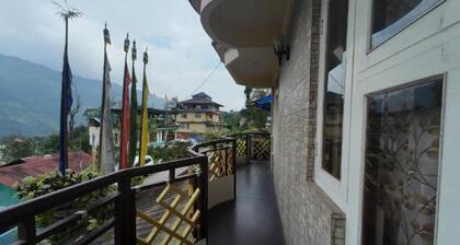 Cozy 1-bedroom apartment in delightful Darap with WiFi