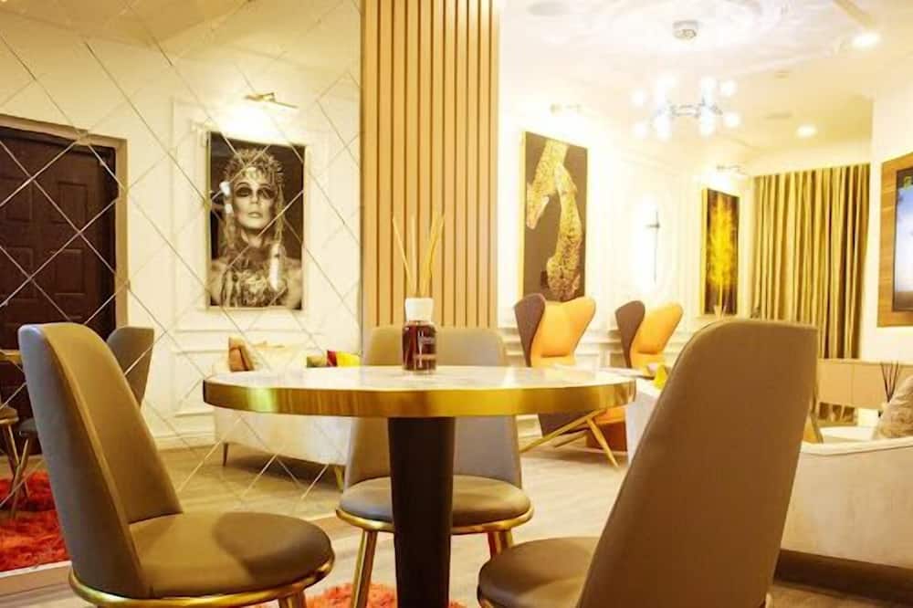 Vika Luxury Residence