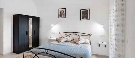 1 غرفة نوم وواي فاي مجانًا وملاءات أسرّة