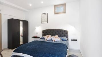 1 camera, Wi-Fi gratuito, lenzuola