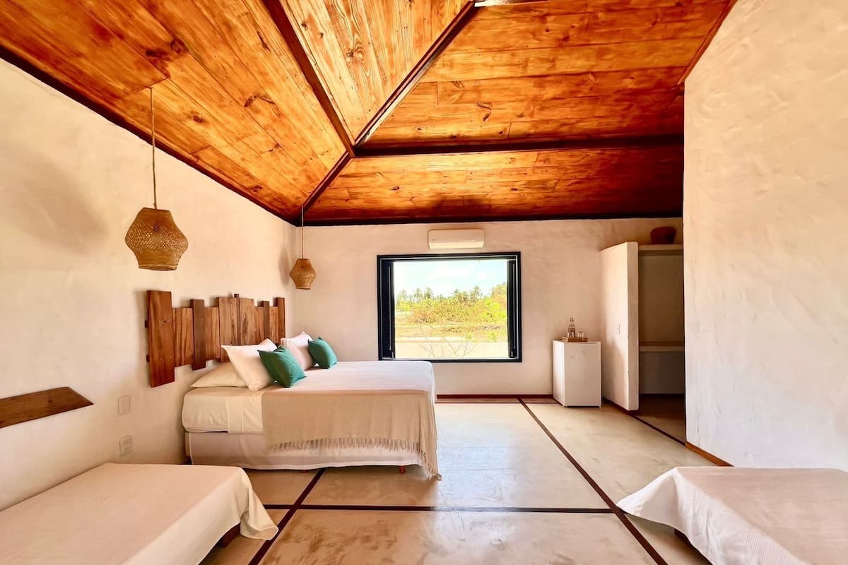 Deluxe Chalet, Lanai | Minibar, in-room safe, free WiFi, bed sheets
