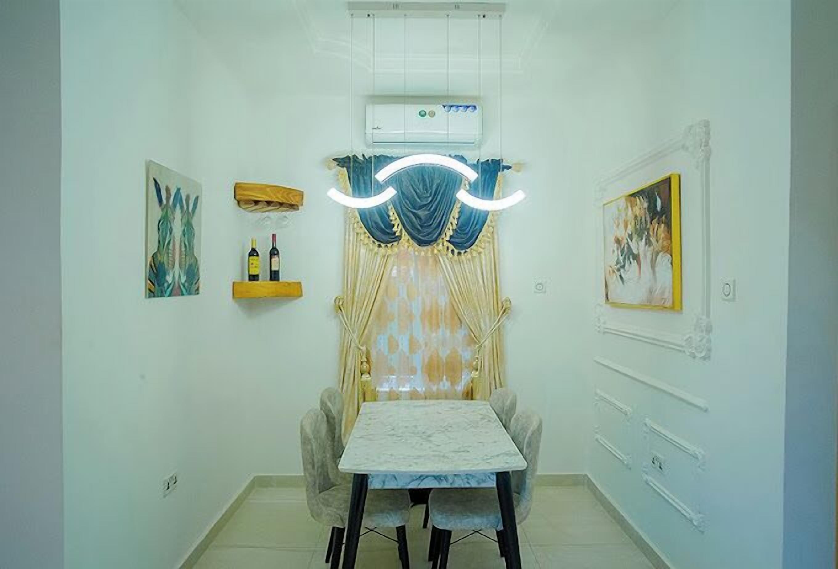 Economy Apartment, Balcony, City View | In-room dining