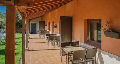 Country House 'Don Camino' with Private Terrace, Private Garden and Wi-Fi