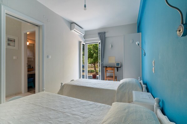 2 室のベッドルーム、アイロン / アイロン台、WiFi (無料)、ベッドシーツ