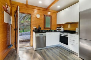 Fridge, microwave, oven, stovetop - Recanto do Escalheiro (Vieira do Minho)