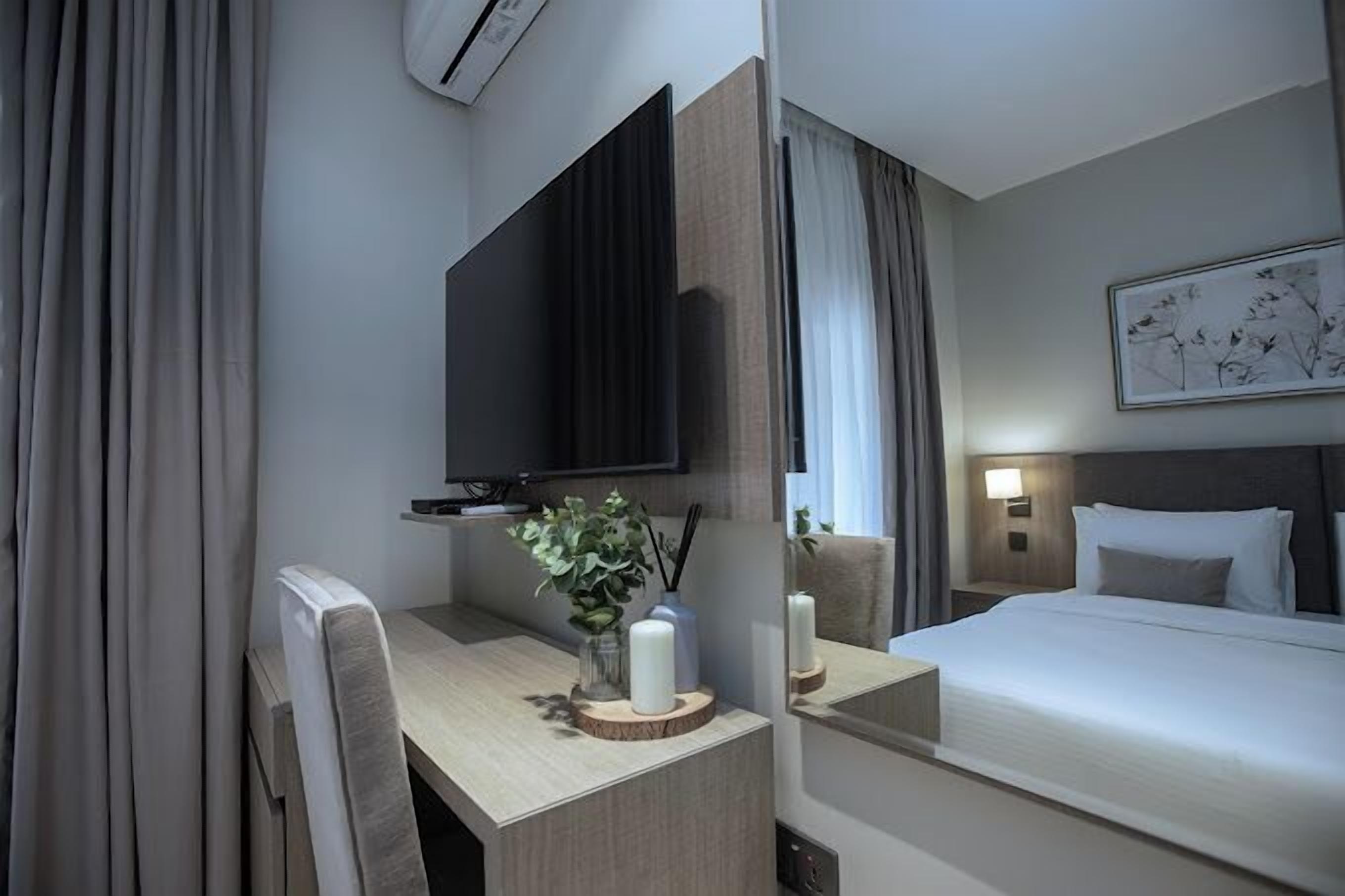 Appartement Économique, balcon, vue ville