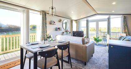 Host & Stay | Kinara Lodge