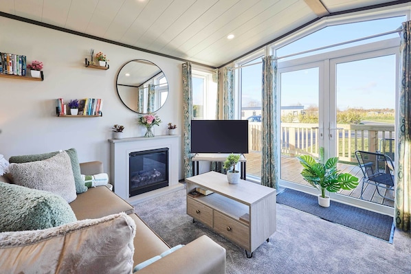 TV, DVD player, offices