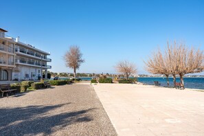 Exterior - Apartment 'Sea Side' with Private Terrace, Wi-Fi and Air Conditioning (??teµ??)